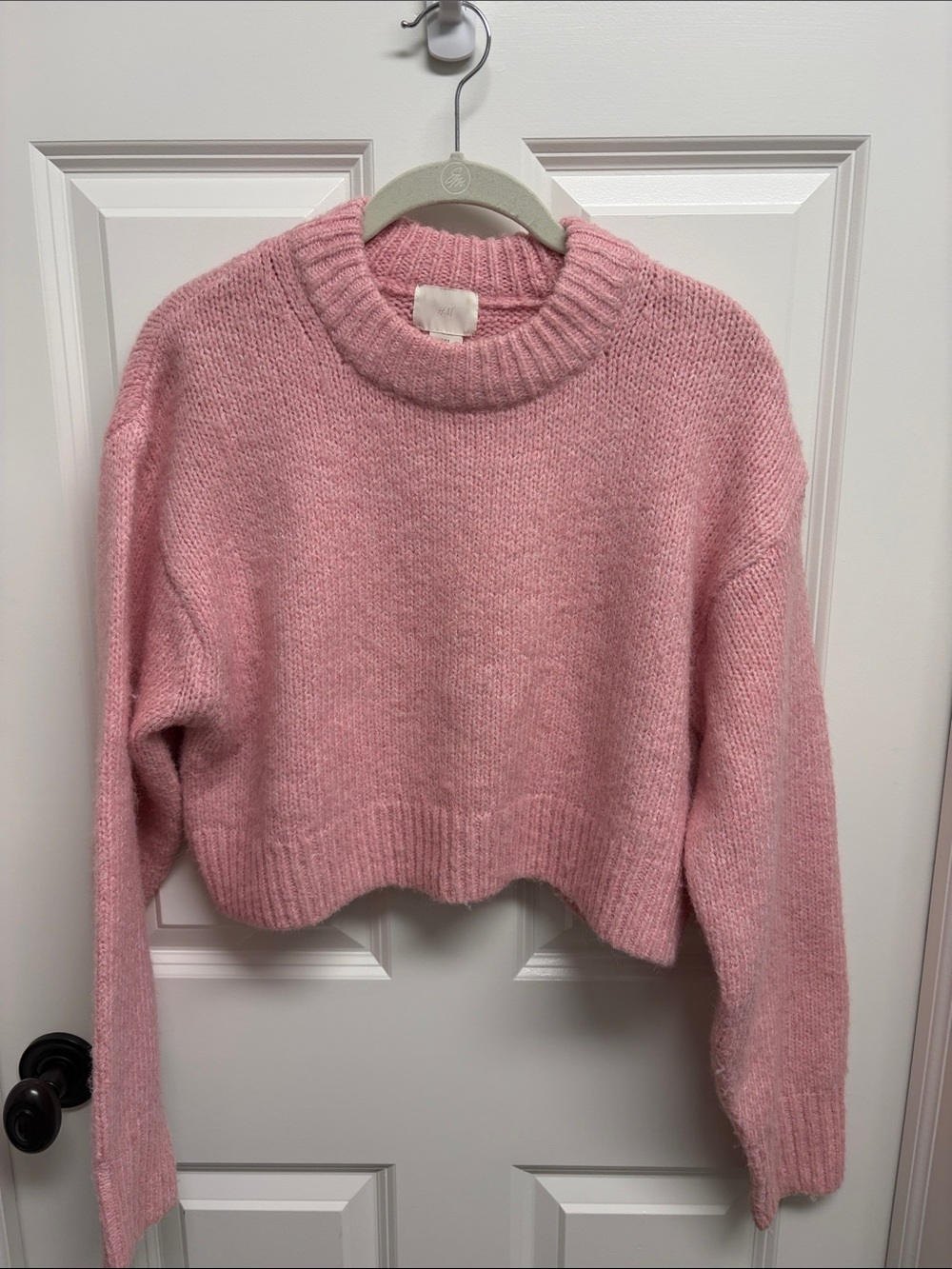 H&M Pink Cropped Crewneck Sweater